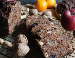 leckeres saftiges veganes Früchtebrot viele kleine dinge