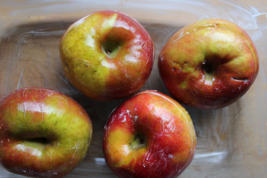 vegane Bratäpfel mit Vanillesoße viele kleine dinge