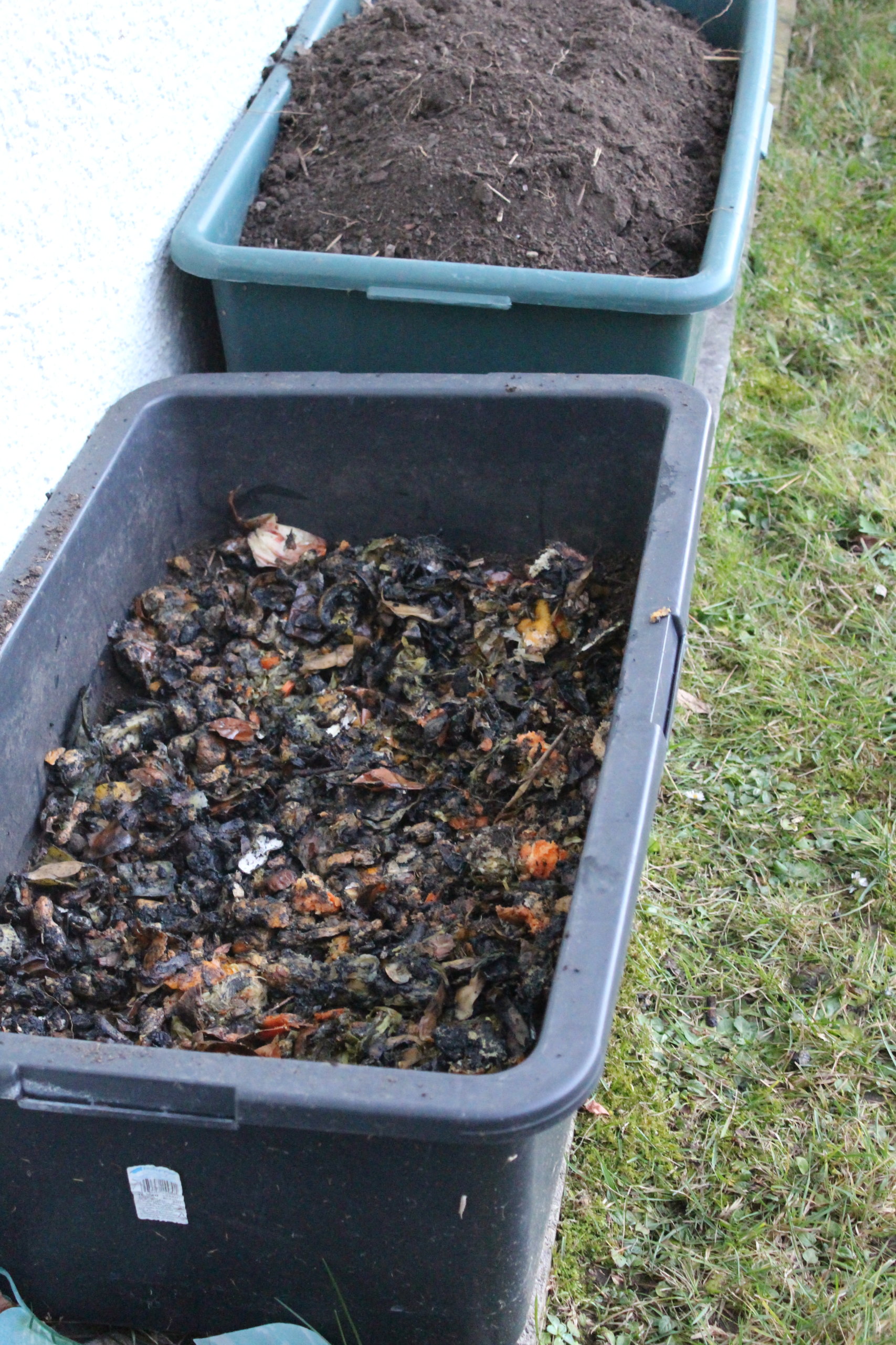 Bokashi im Garten ausbringen viele kleine dinge