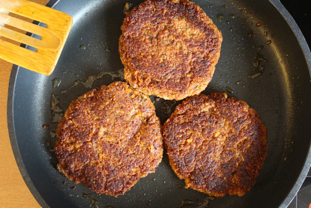 vegane Burgerpatties mit Bohnen viele kleine dinge